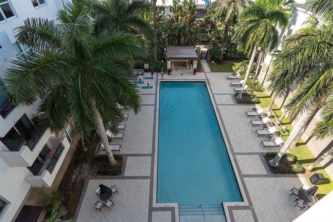 Lauderdale One - Residential