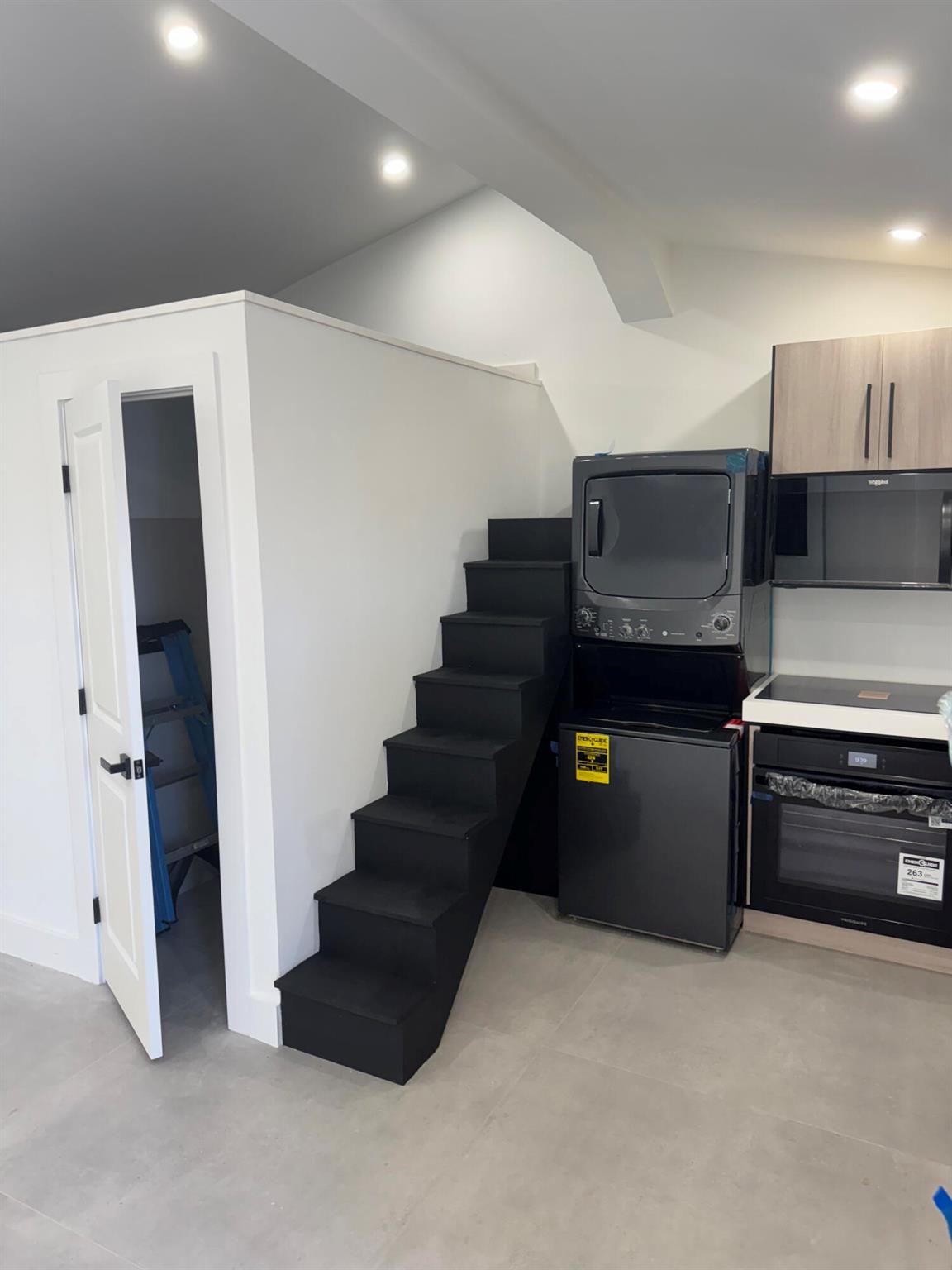 Palm Beach Farms - Residential Lease