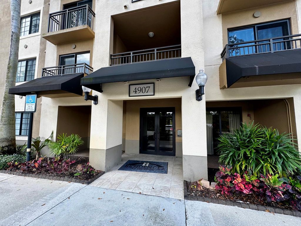 Photo of 4907 Midtown Lane #1405, Palm Beach Gardens, FL 33418 (MLS # R11102084)