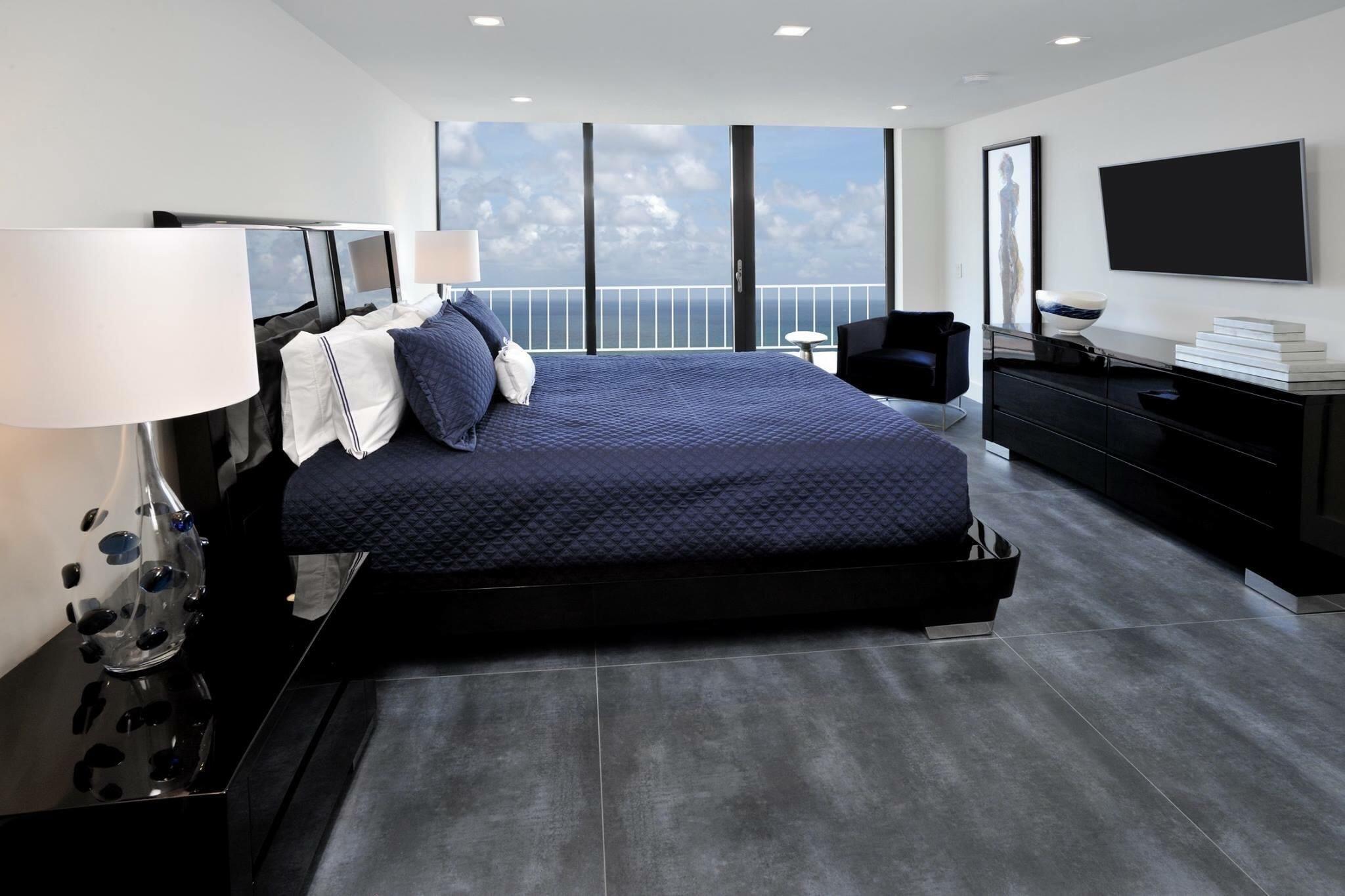 TRAFALGAR OF HIGHLAND BEA - Residential Lease