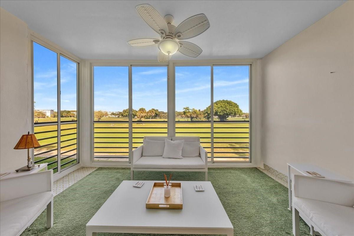 Palm Aire - Residential