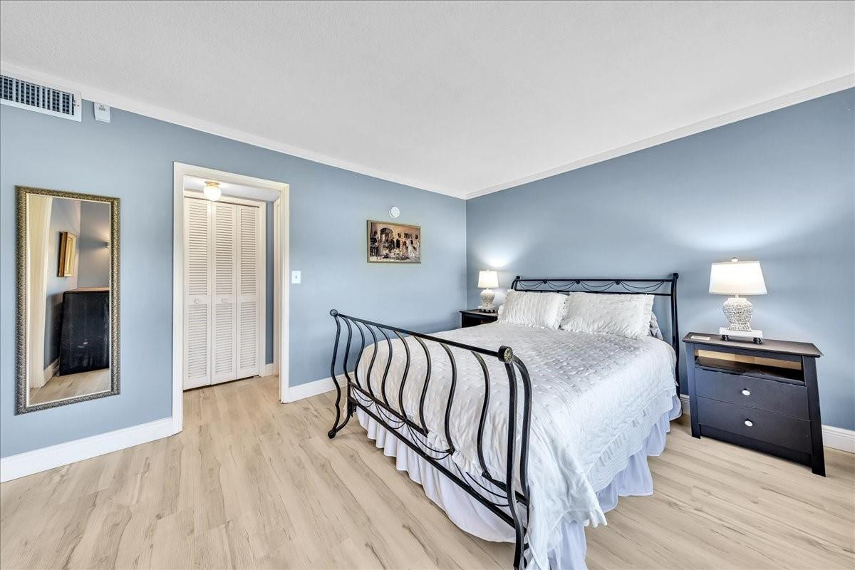 Palm Aire - Residential