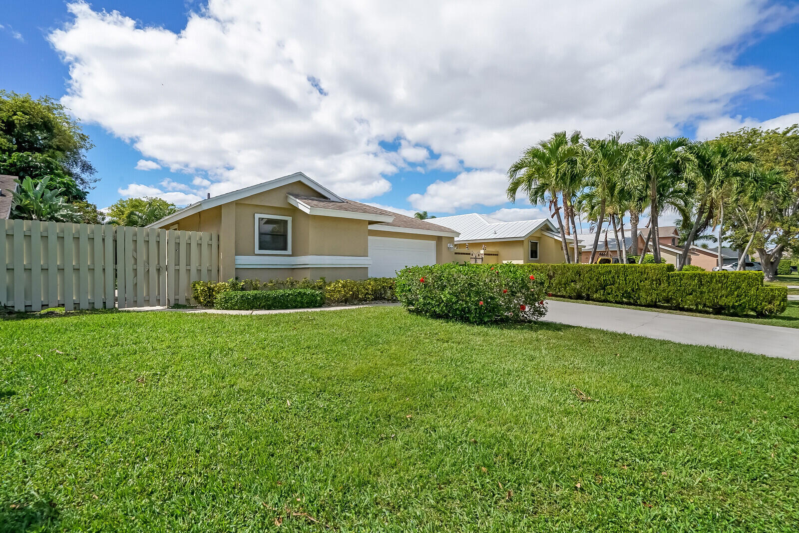 1080 NW 19th Terrace