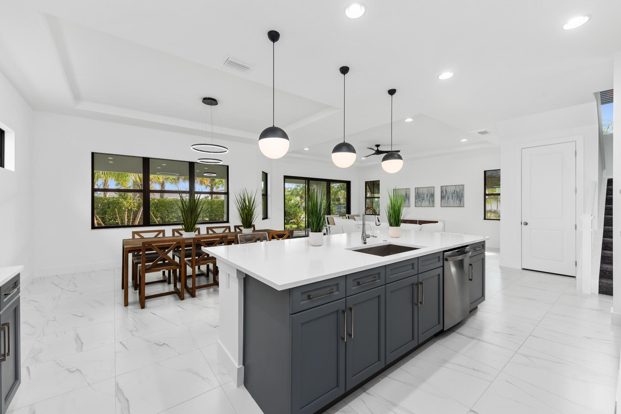 ARTISTRY - Residential