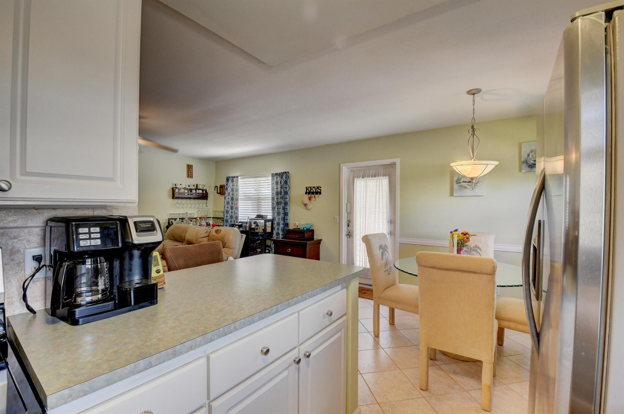 KINGS POINT SAXONY CONDOS - Residential