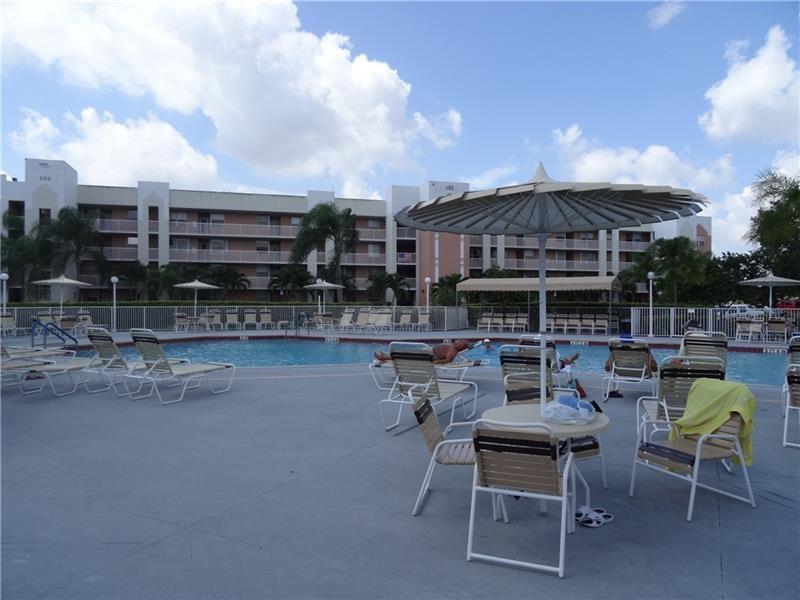 Sunrise Lakes IV - Residential