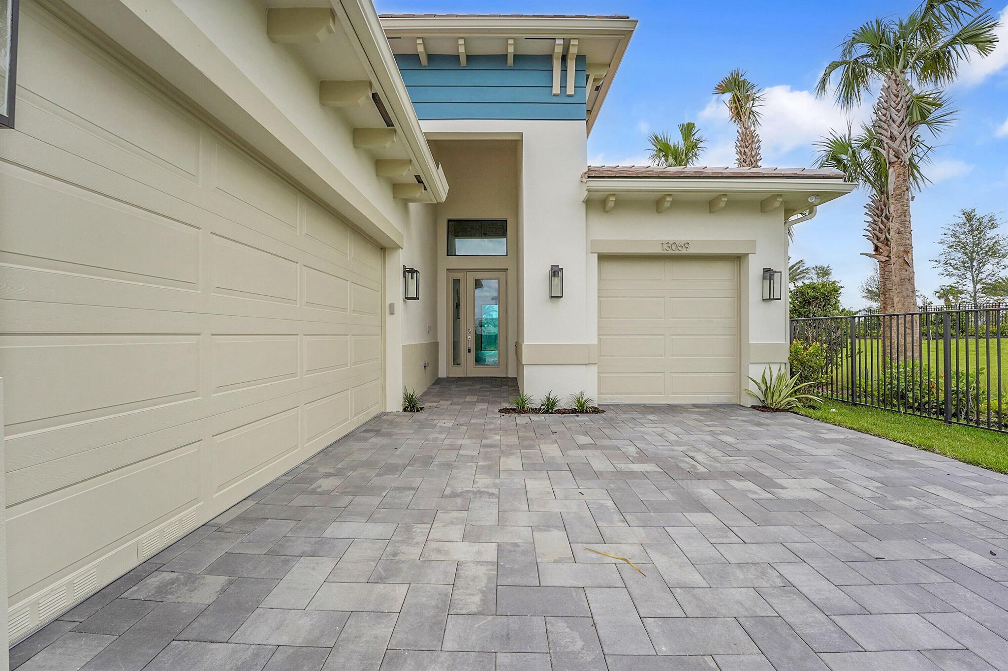 13069 Feathering Way