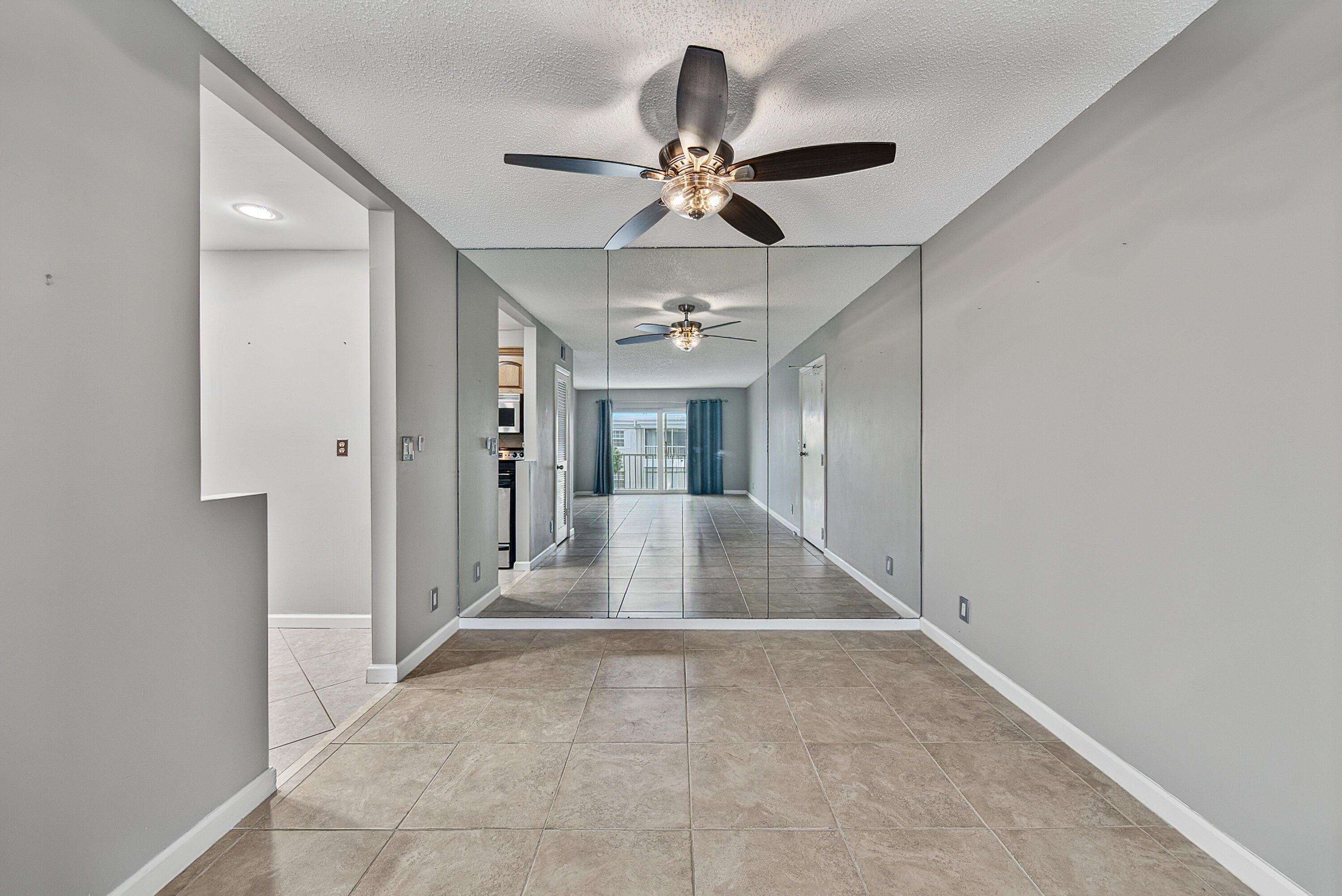 6345 Bay Club Drive 3