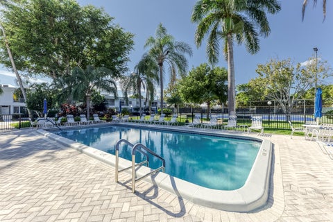 Tiny photo for 6345 Bay Club Drive #3, Fort Lauderdale, FL 33308 (MLS # B26045587)
