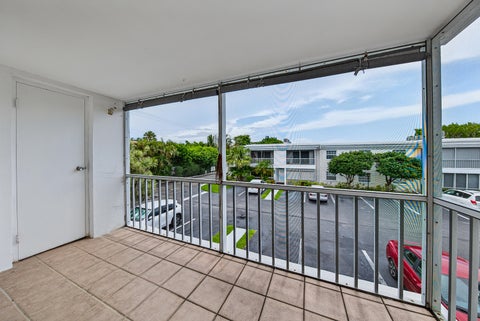 Tiny photo for 6345 Bay Club Drive #3, Fort Lauderdale, FL 33308 (MLS # B26045587)