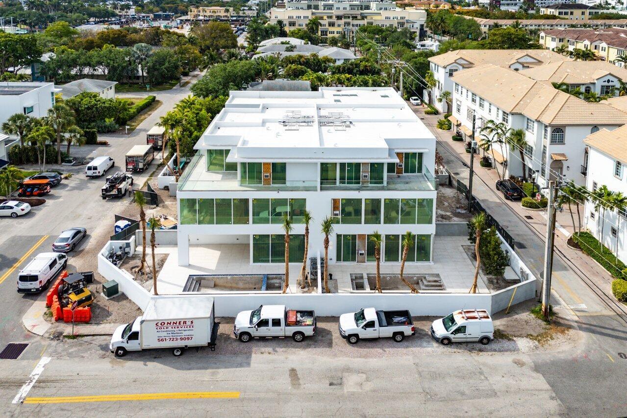 DELRAY TOWN OF - Residential