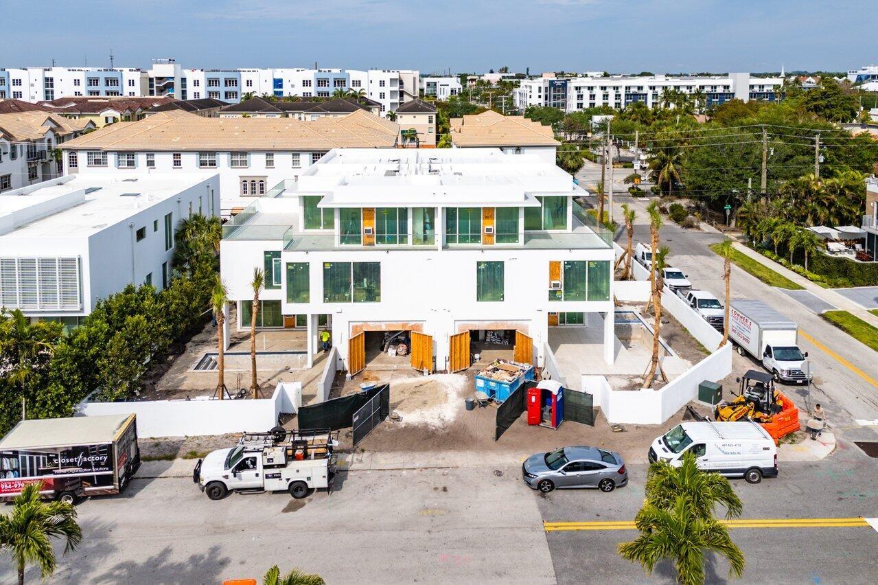 DELRAY TOWN OF - Residential