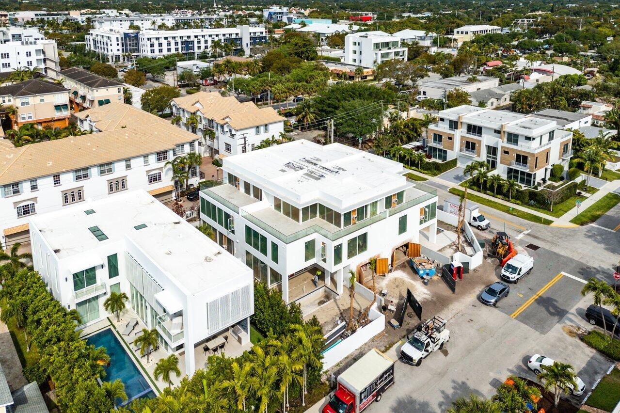 DELRAY TOWN OF - Residential