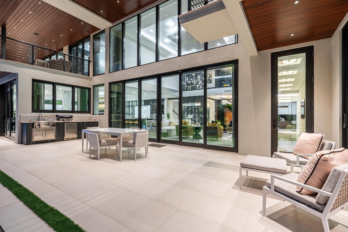 SUNRISE KEY - Residential