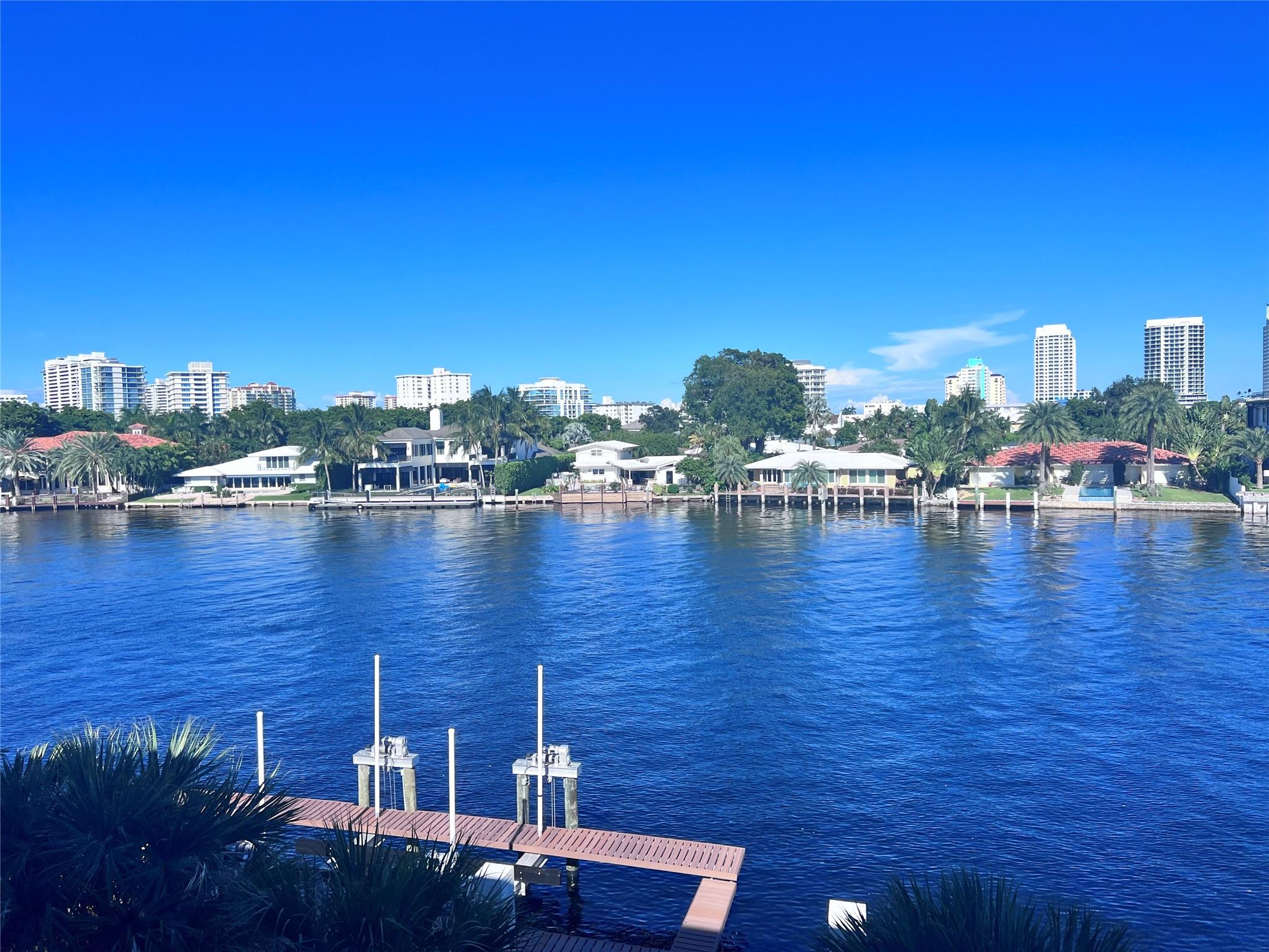 SUNRISE KEY - Residential