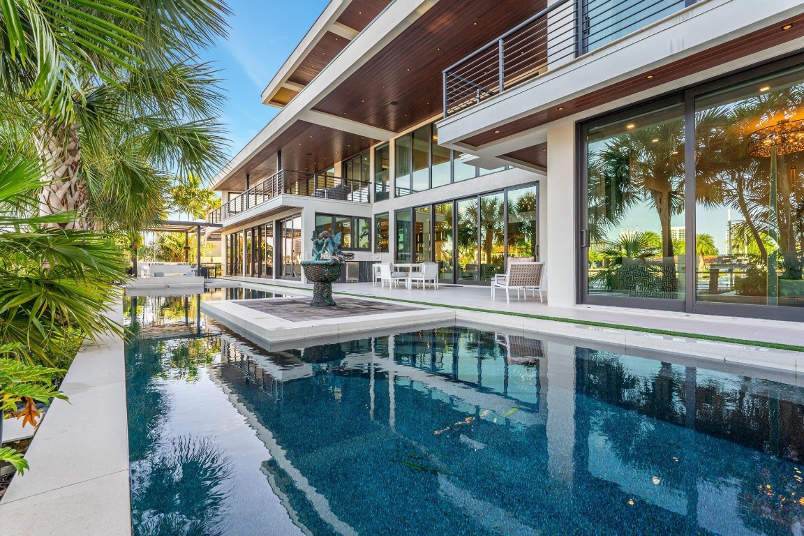 SUNRISE KEY - Residential