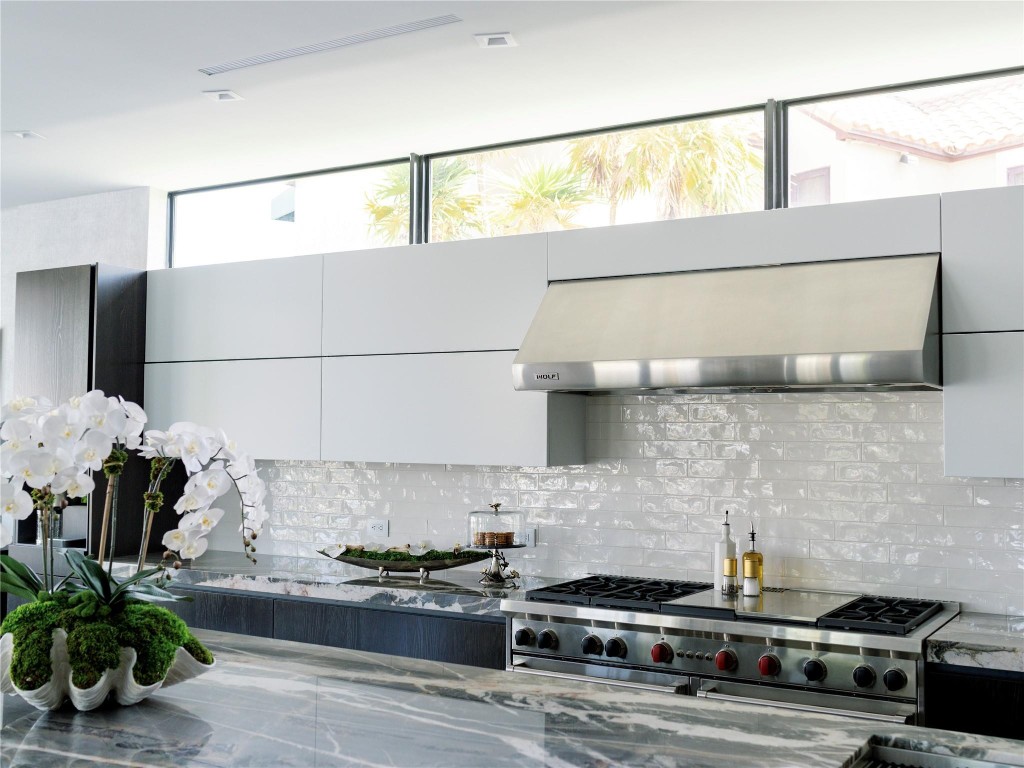 SUNRISE KEY - Residential