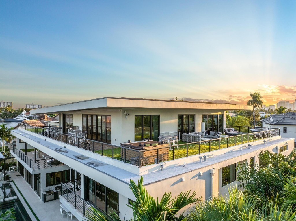 SUNRISE KEY - Residential