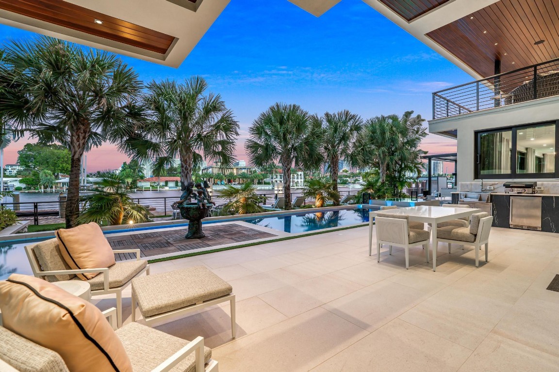 SUNRISE KEY - Residential