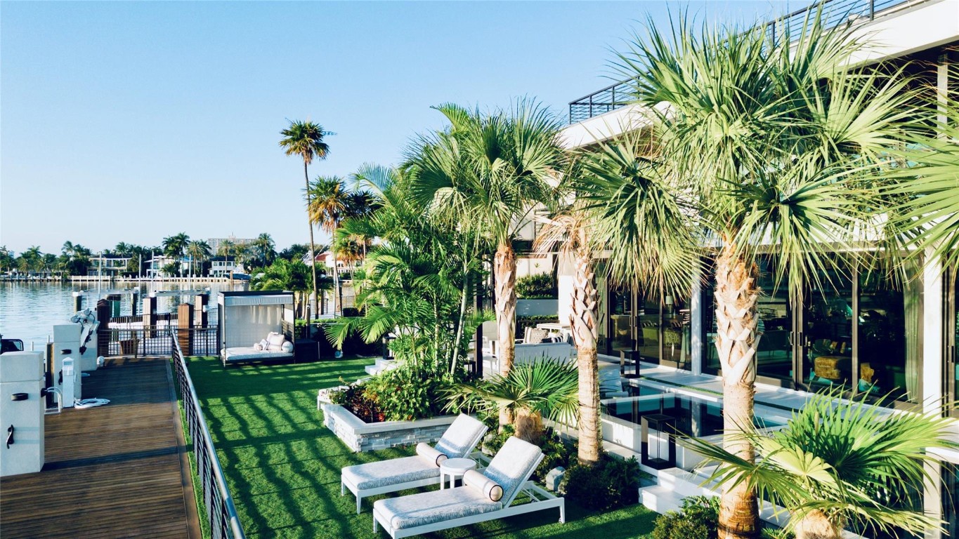 SUNRISE KEY - Residential