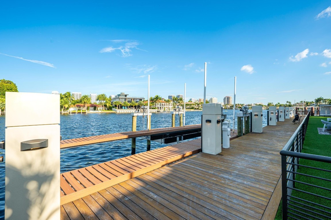 SUNRISE KEY - Residential