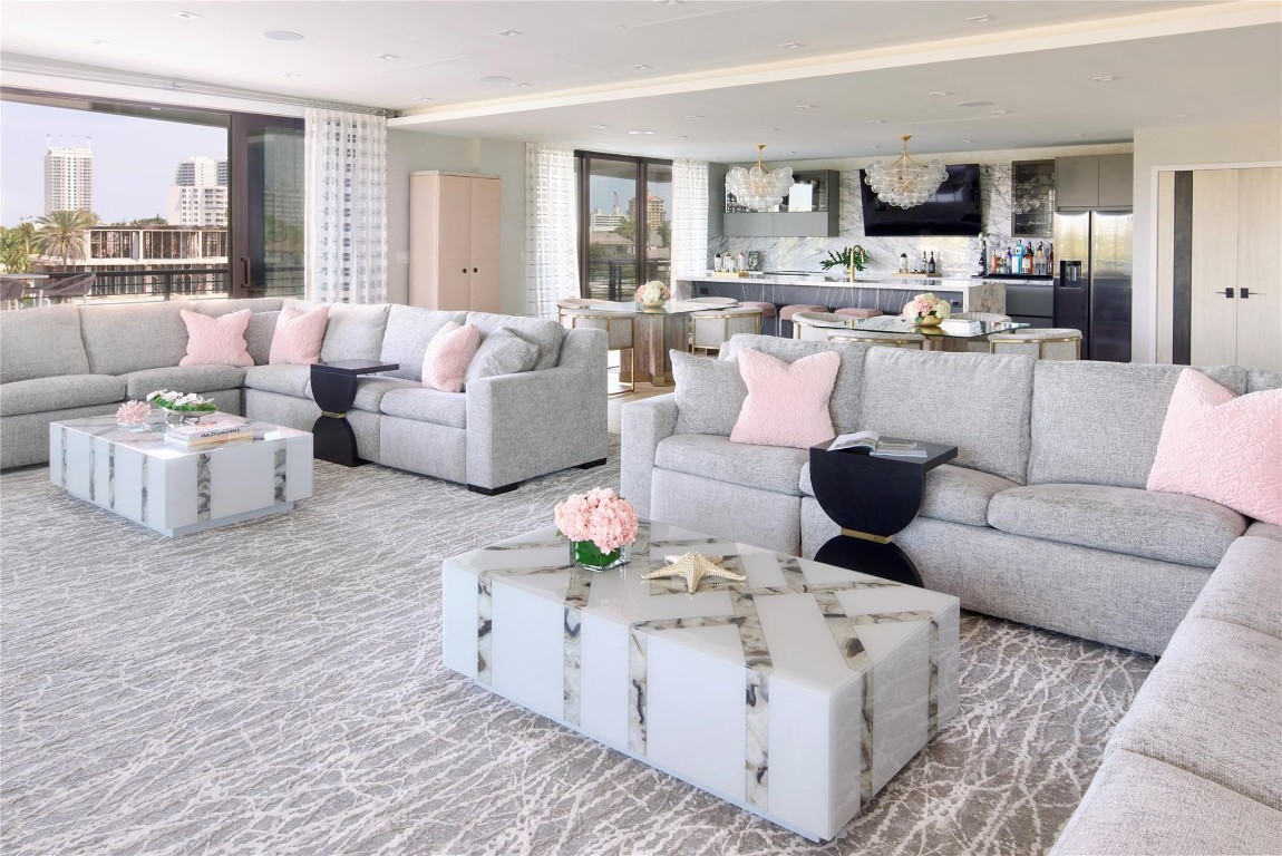 SUNRISE KEY - Residential