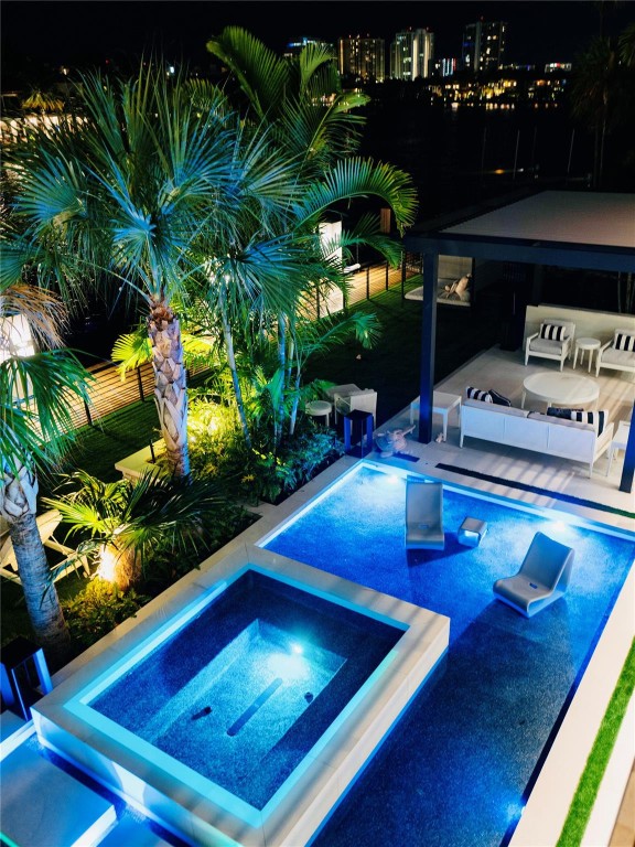 SUNRISE KEY - Residential