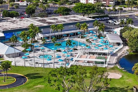 7572 Trent Drive 311 Fort Lauderdale FL 33321