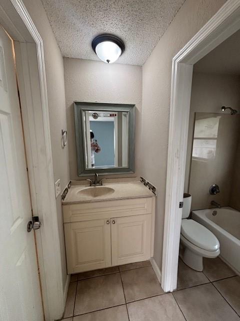 Dolphin Apartments - Residential Lease