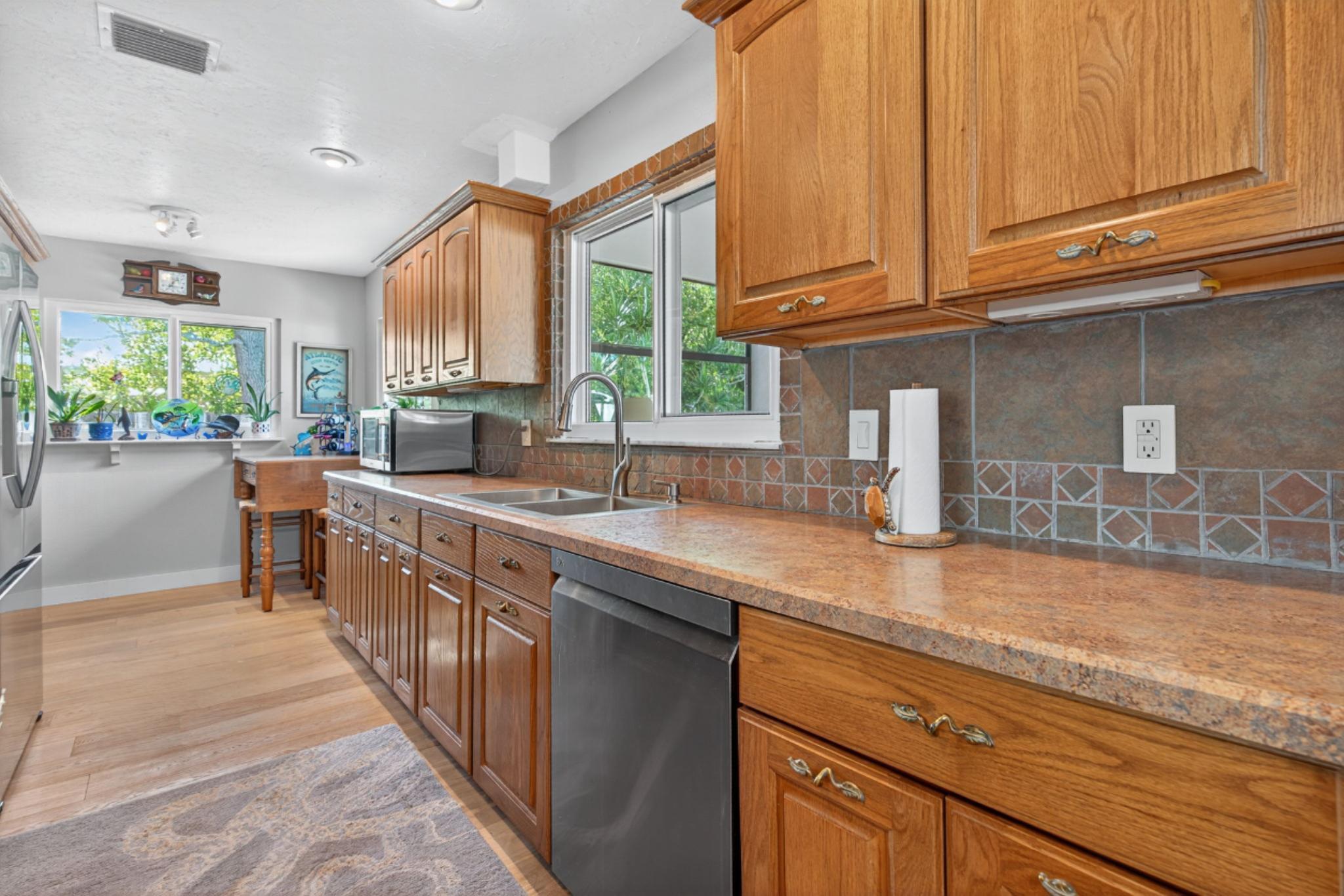 PINE KNOLL UNRECORDED / R - Residential