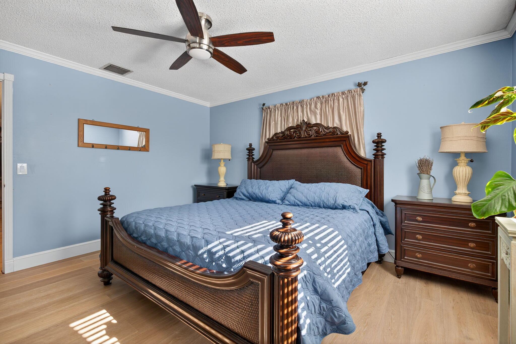 PINE KNOLL UNRECORDED / R - Residential