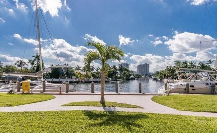 THE YACHT CLUB CONDO - Residential Lease