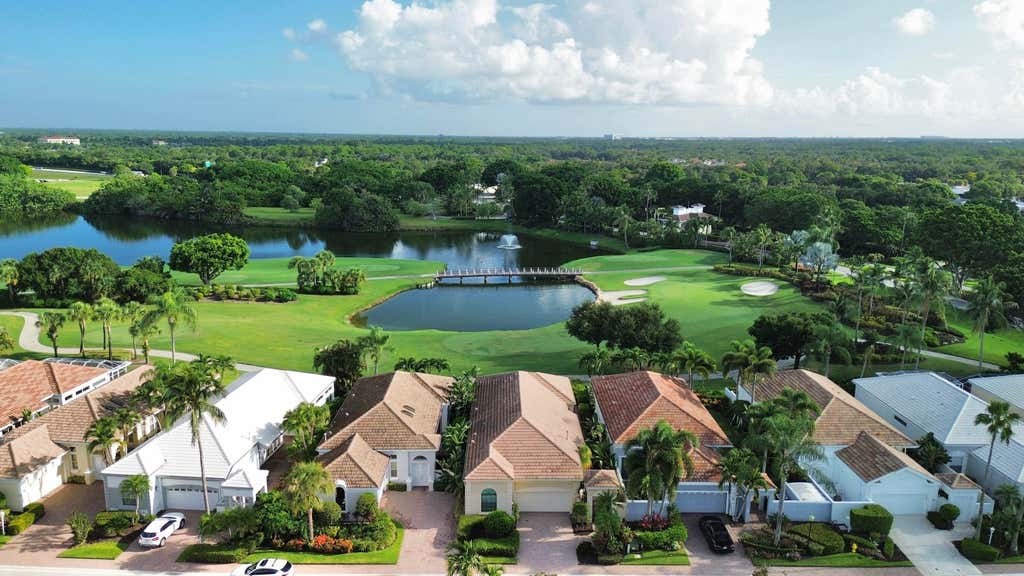 Photo of 210 Coral Cay Terrace, Palm Beach Gardens, FL 33418 (MLS # B26057376)