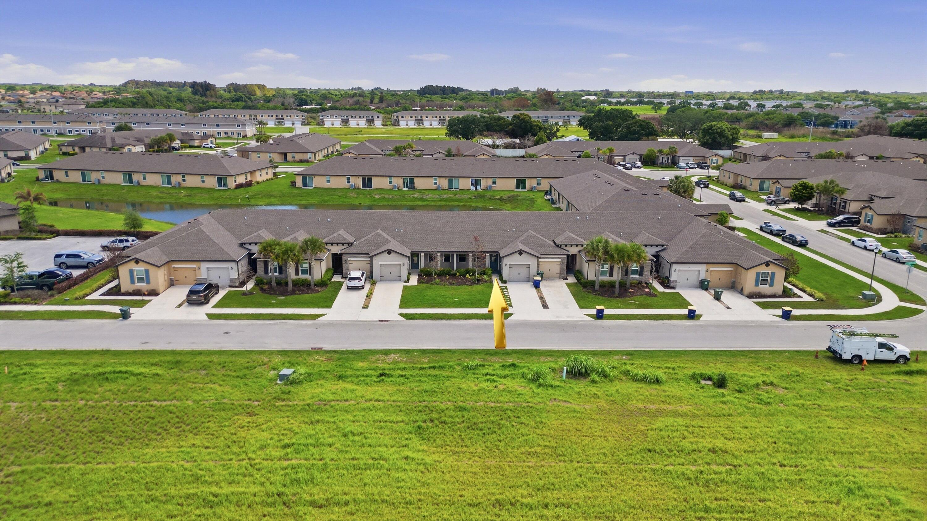 CELEBRATION POINTE - Residential