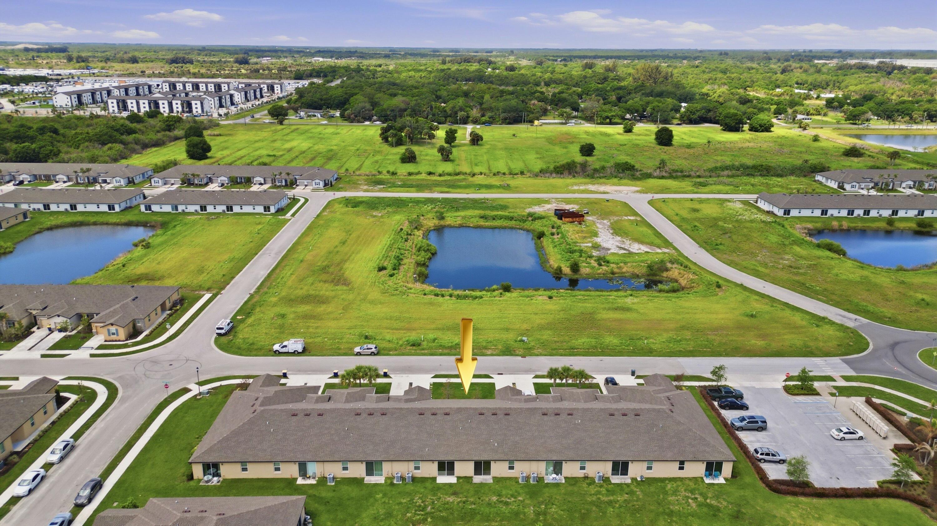 CELEBRATION POINTE - Residential