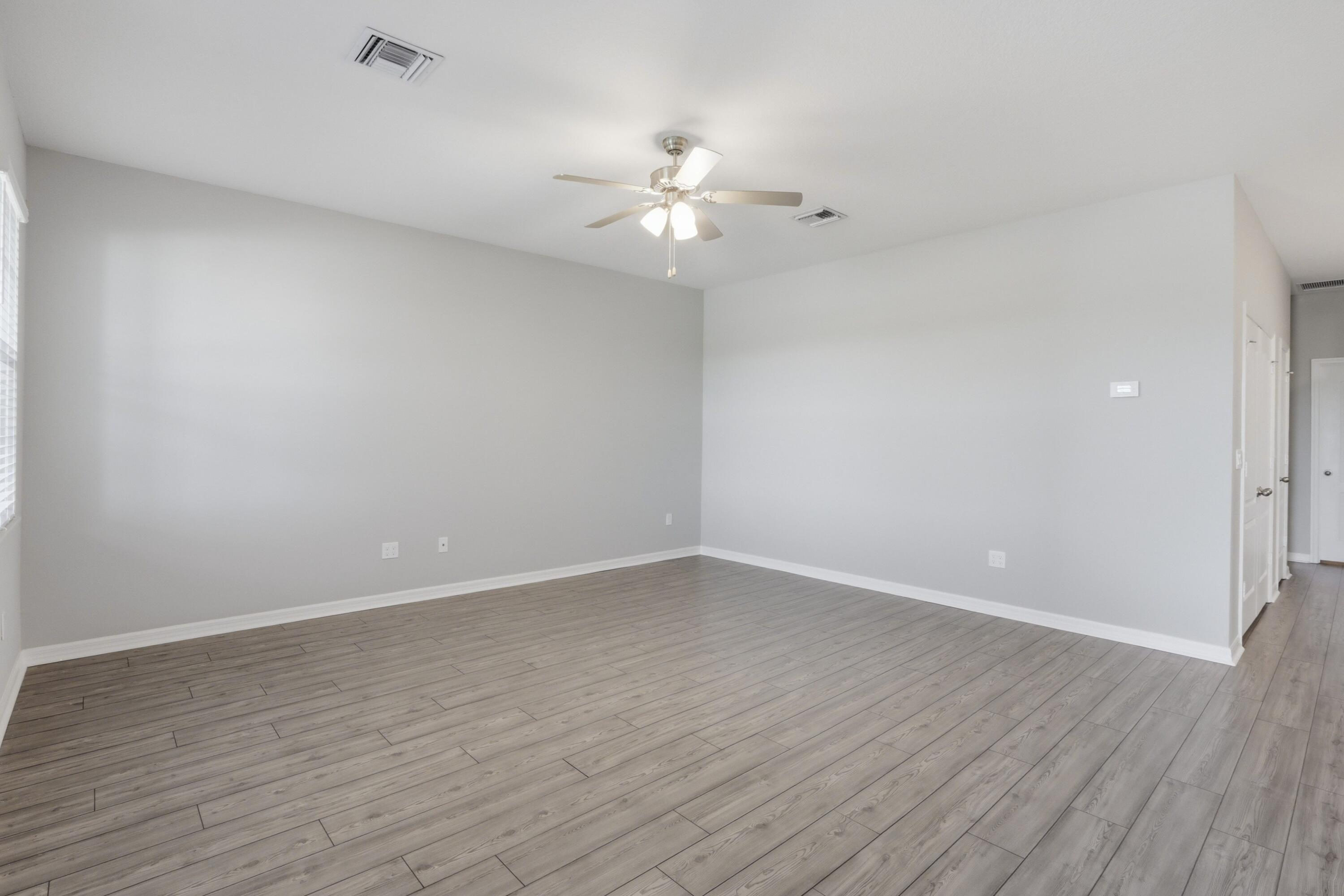 CELEBRATION POINTE - Residential