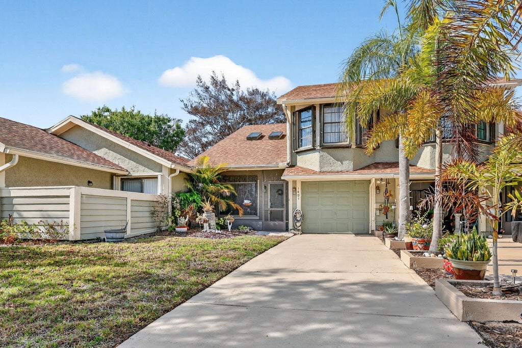 Photo of 1431 SE ASHVILLE Court, Port Saint Lucie, FL 34952 (MLS # B26082948)
