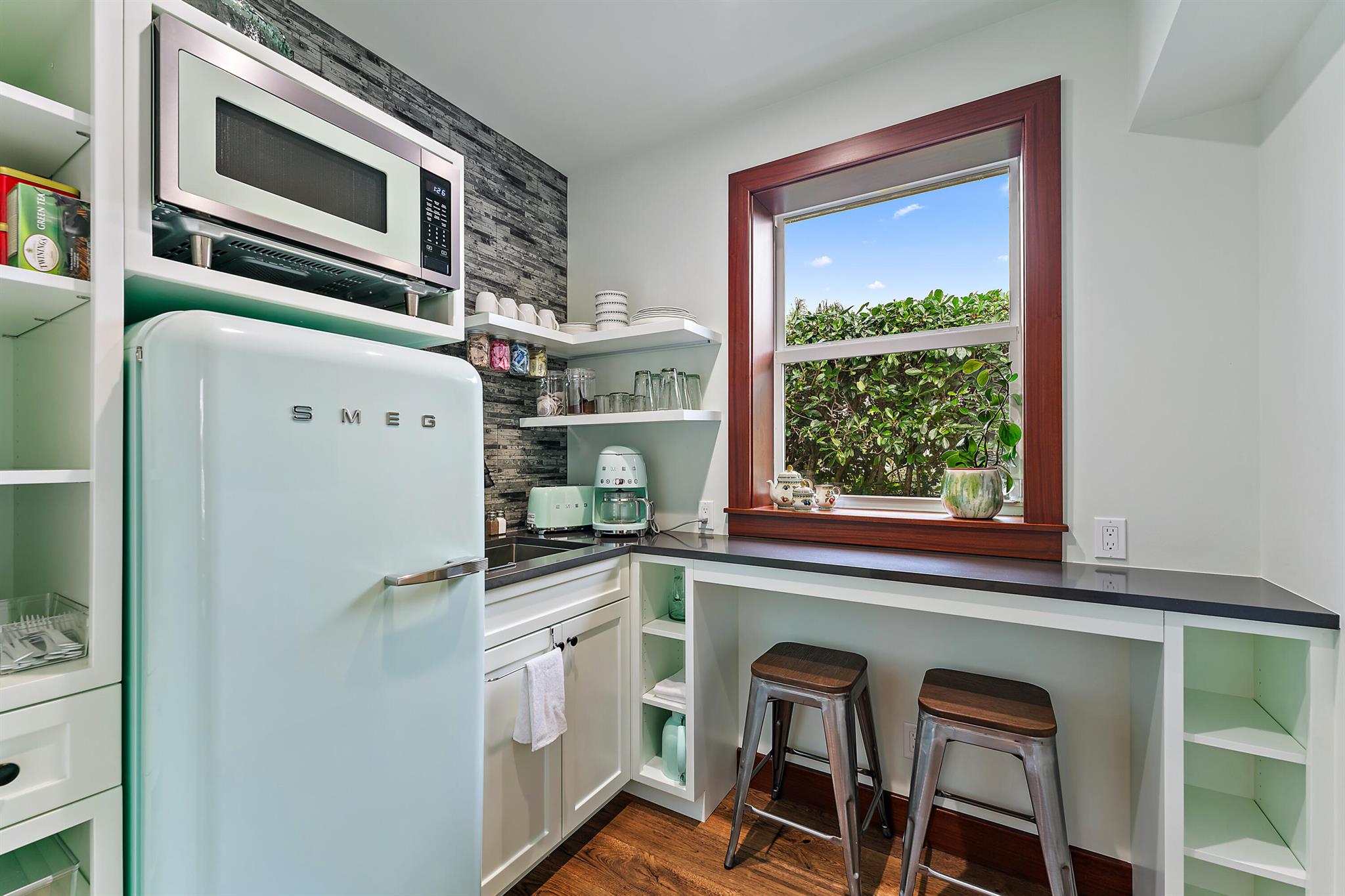 COMMODORES POCKET - Residential
