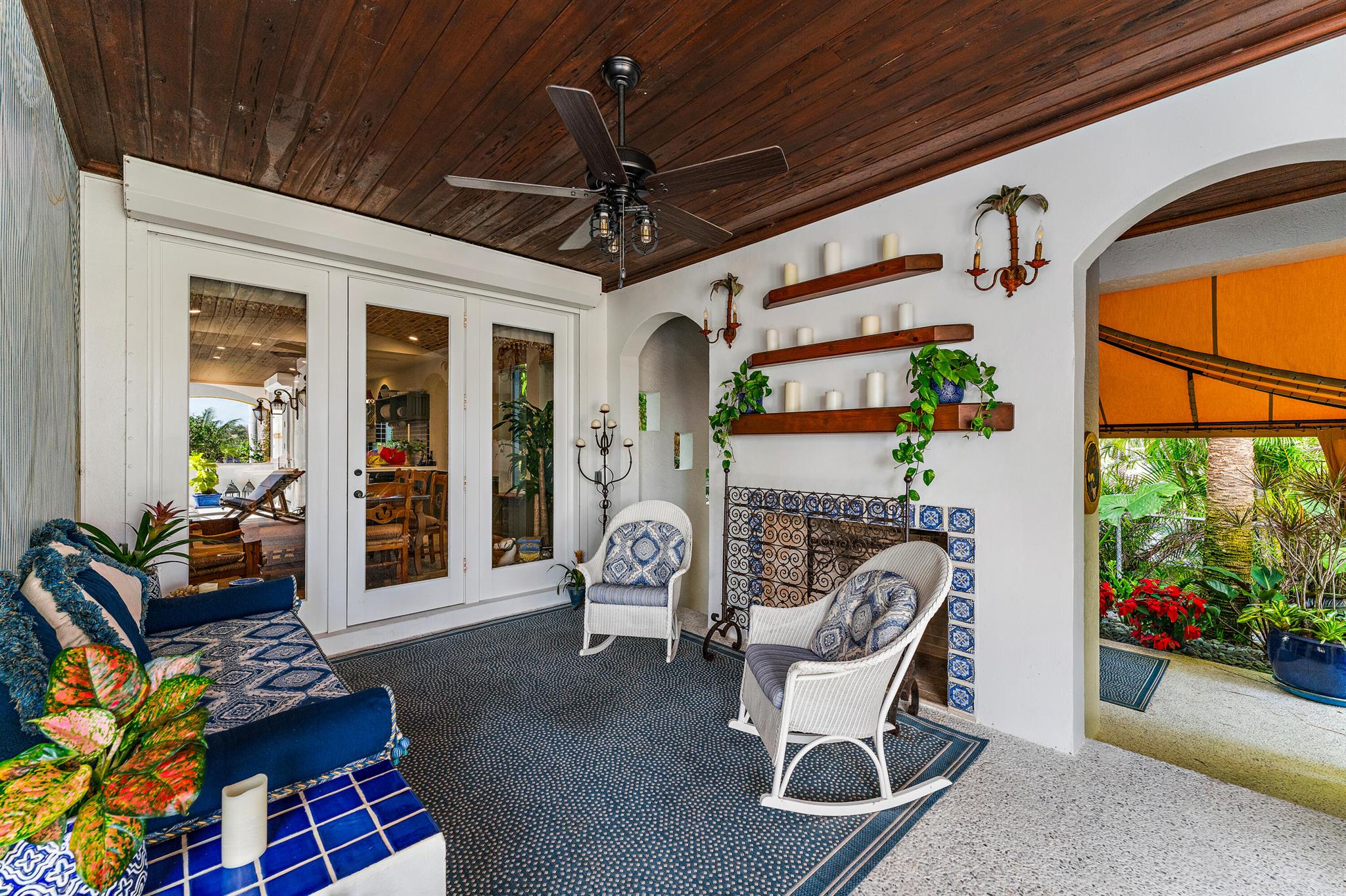 COMMODORES POCKET - Residential