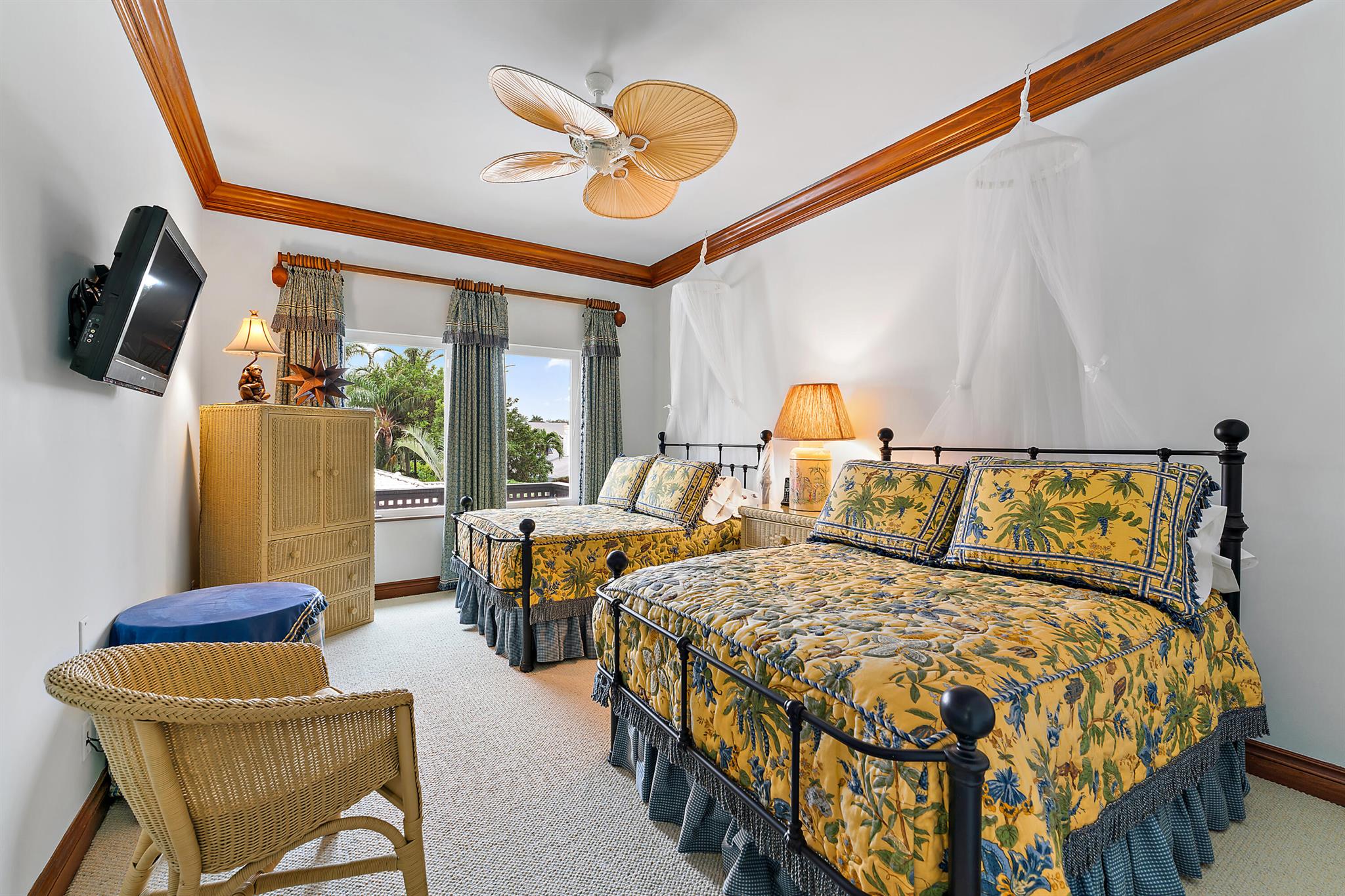 COMMODORES POCKET - Residential