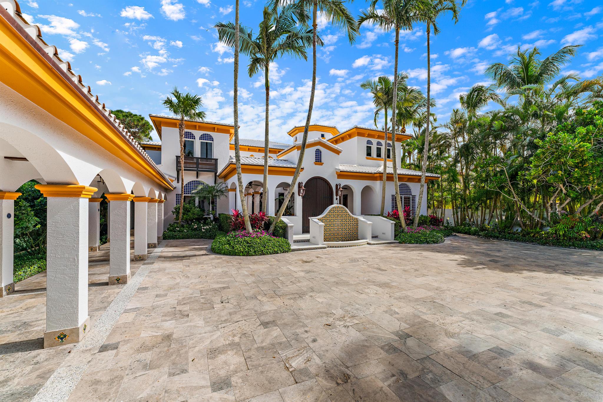 COMMODORES POCKET - Residential