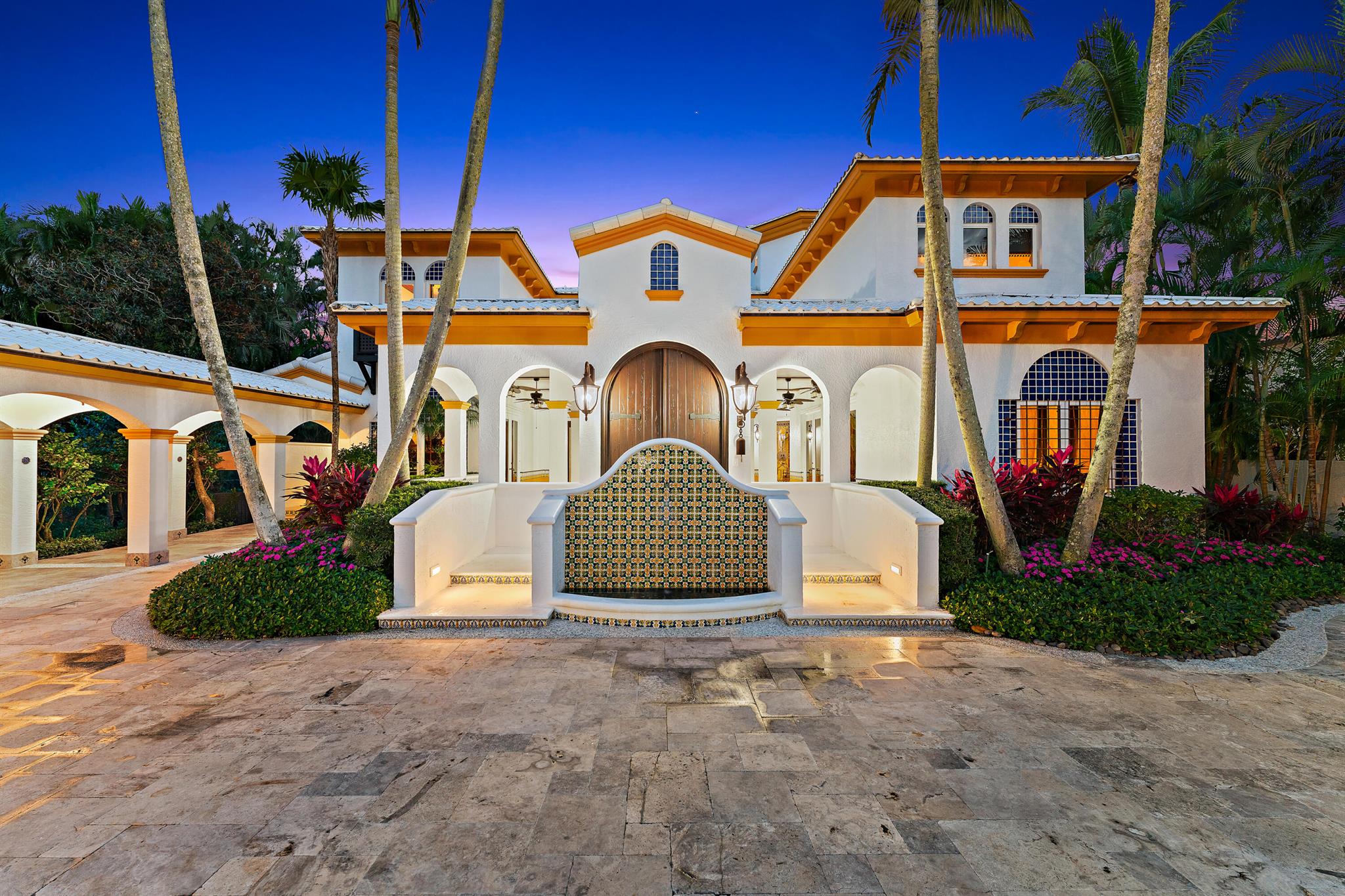 COMMODORES POCKET - Residential