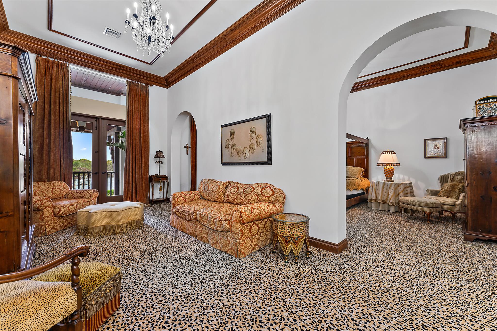 COMMODORES POCKET - Residential