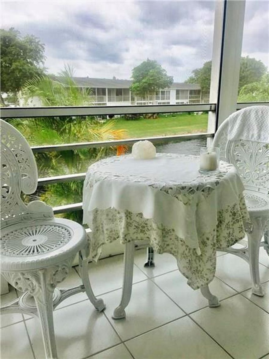 Owner is ready to sell NOW! Outgrew their beautiful upgraded condo! Minutes from the beach! MUST SEE!!