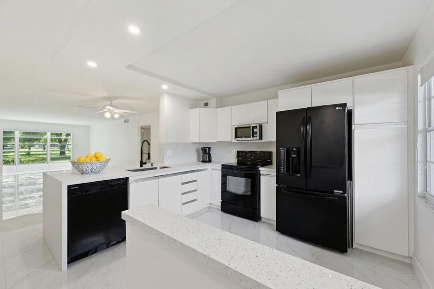 You can't miss this unit overlooking the small lake/pond/ lagoon. It was just remodeled less than 2 years ago. Located on ground floor. The unit is super quiet and the location is superb! Close to freeway and all shopping places. 24 HOA security. Lovely grounds. Washer and dryer in same floor.