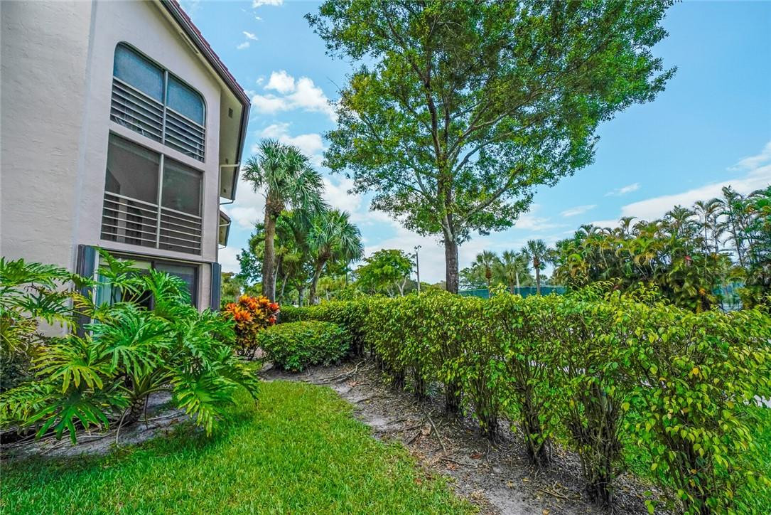 Banyan Springs - Residential