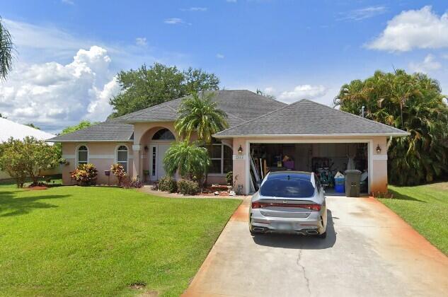 This 3 bedroom plus den 2 bath CBS construction screened in pool home is located in the highly sought after community of Southbend. Roof replaced in 2017 and Central AC replaced in 2020. Public boat ramp with river & ocean access, Jessica Clinton Park, playground, sports field, walking trails with NO HOA!! Only minutes to the Turnpike and I95.