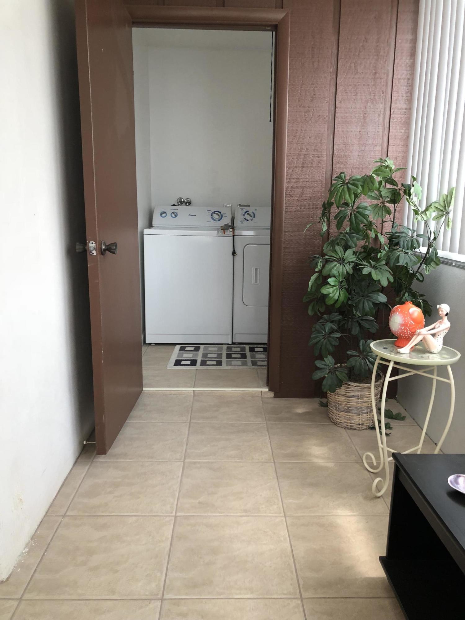 KINGS POINT CAPRI CONDOS - Residential