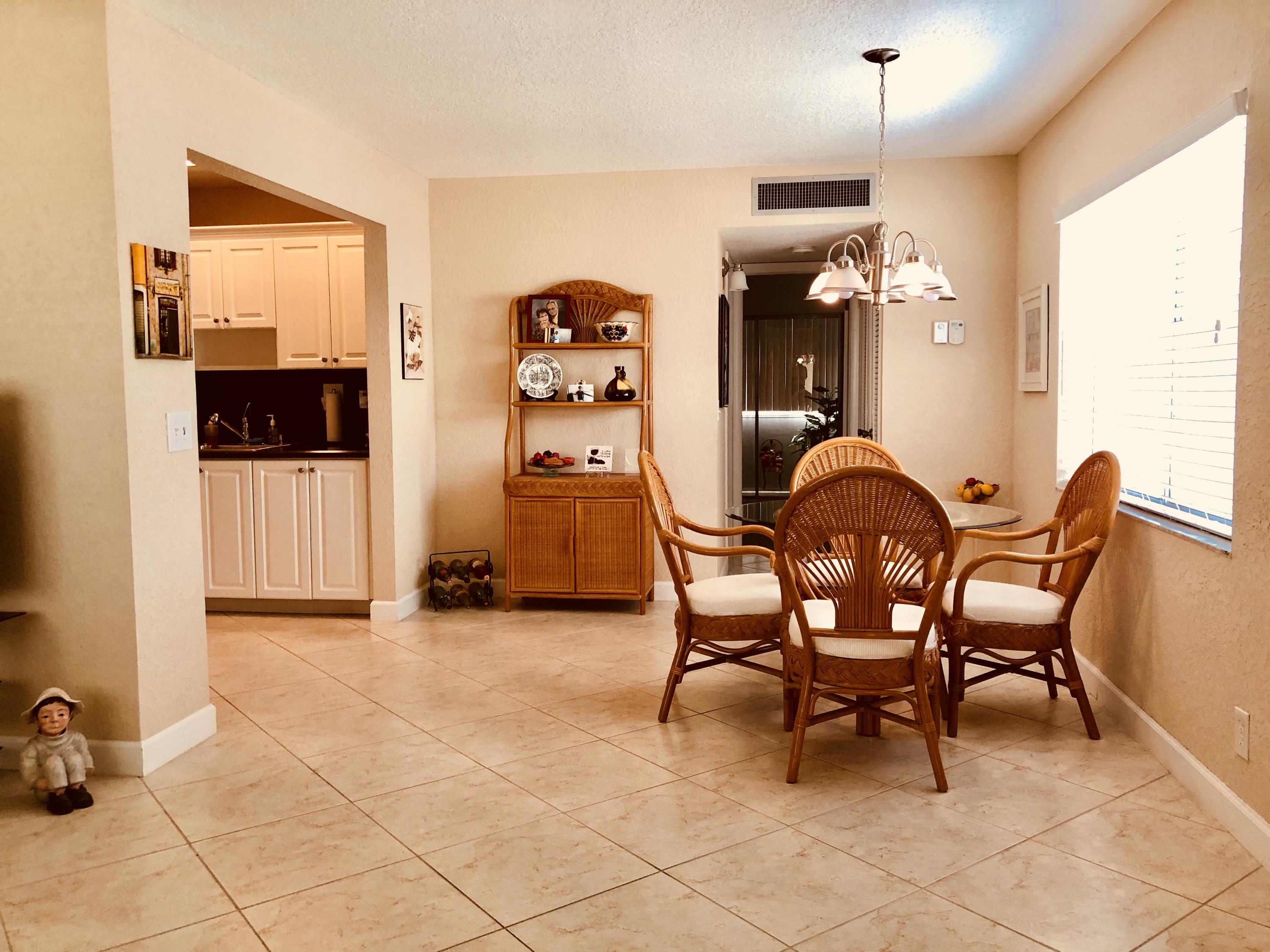 KINGS POINT CAPRI CONDOS - Residential