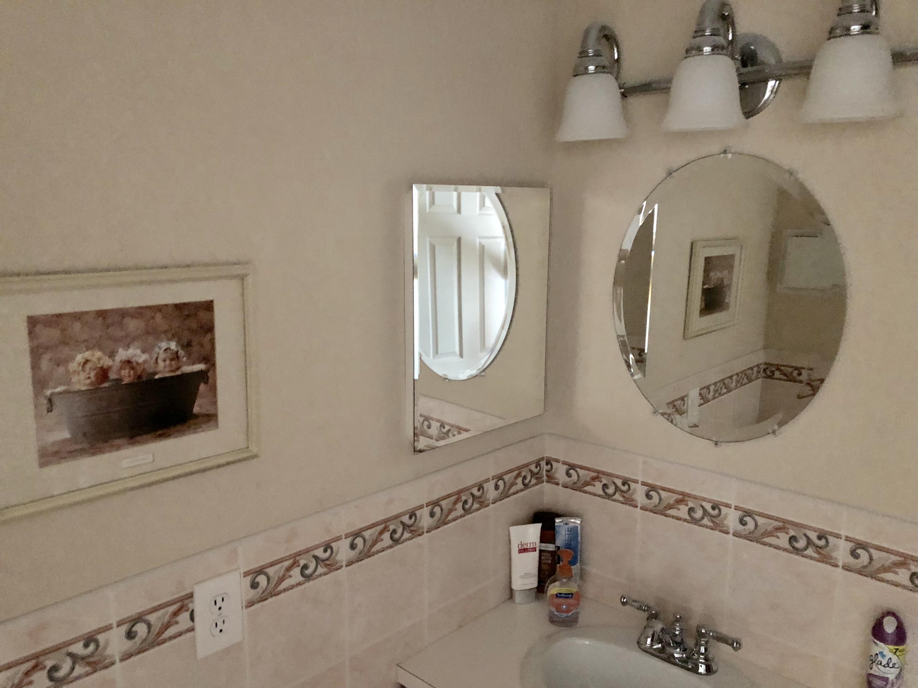 KINGS POINT CAPRI CONDOS - Residential